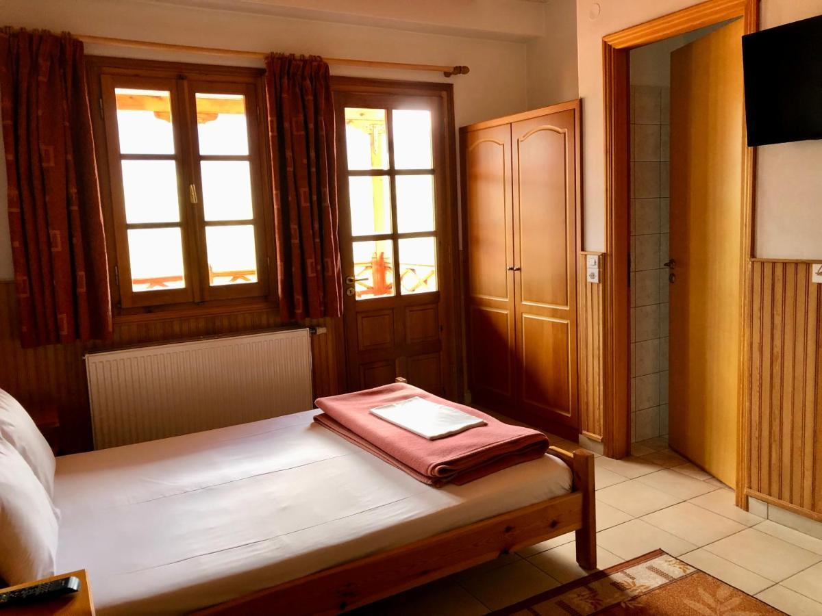 מצובון Apostolos Hotel מראה חיצוני תמונה