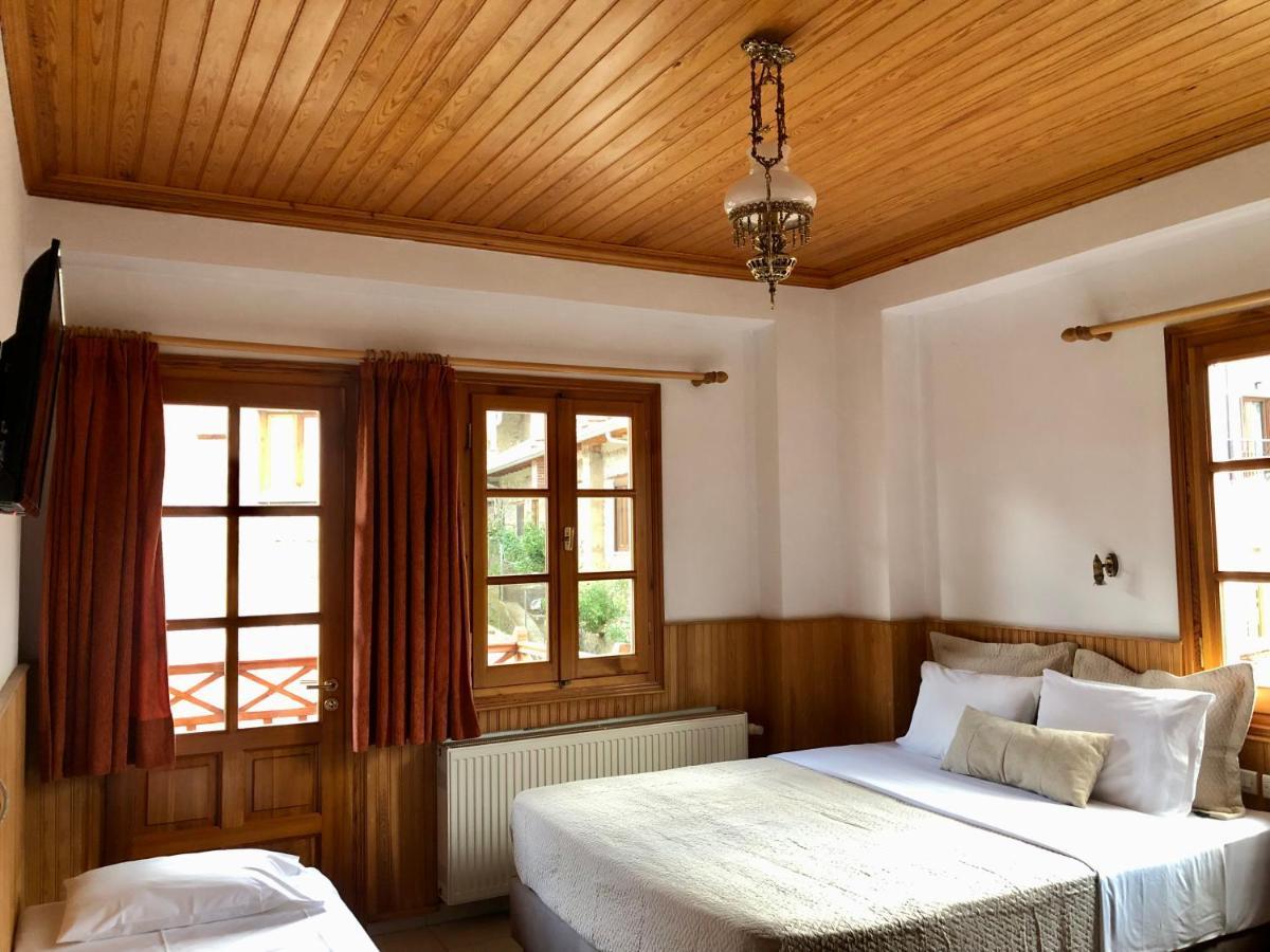 מצובון Apostolos Hotel מראה חיצוני תמונה