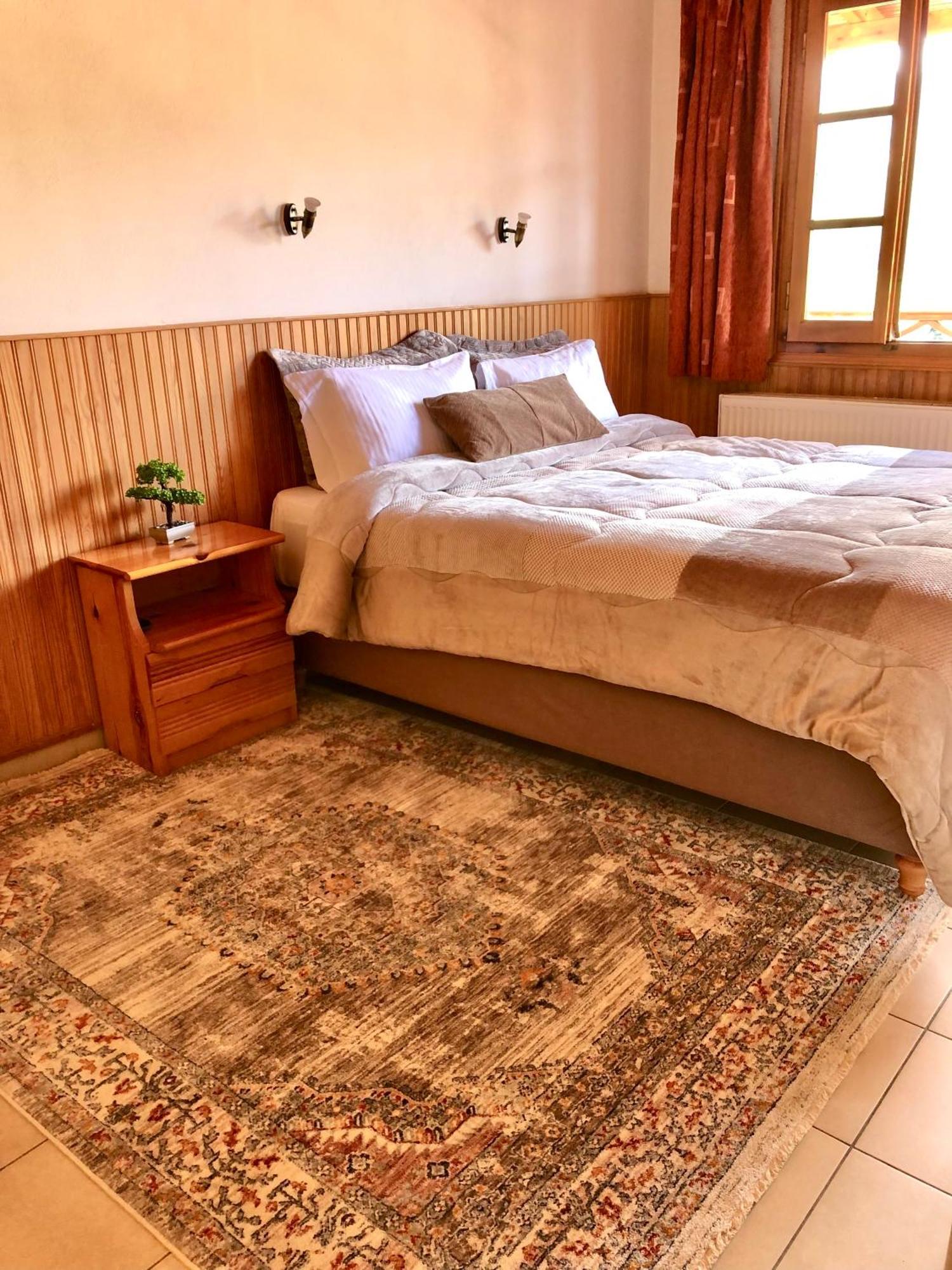 מצובון Apostolos Hotel מראה חיצוני תמונה